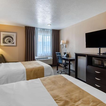 Quality Inn & Suites Albuquerque North Near Balloon Fiesta Park Ngoại thất bức ảnh