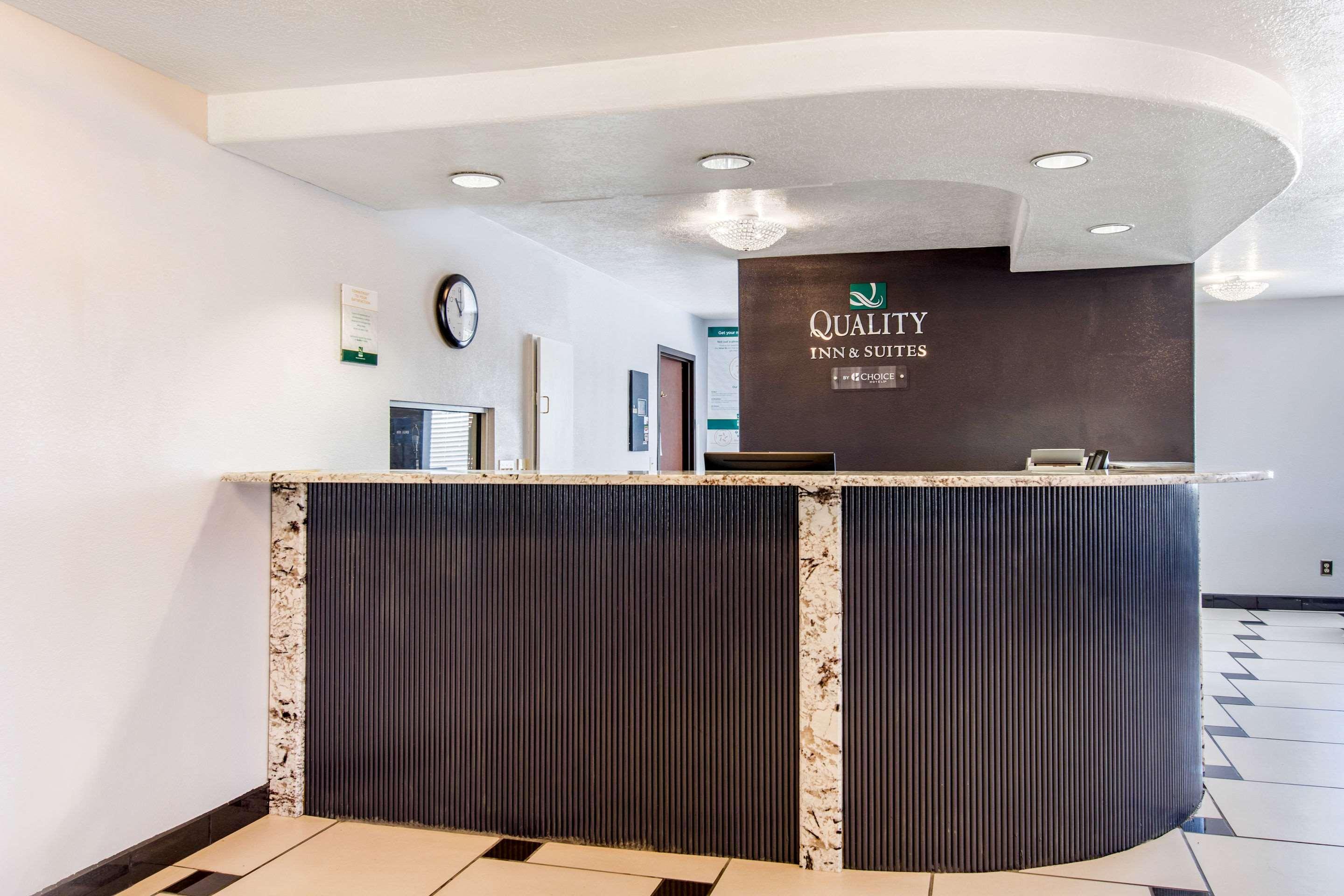 Quality Inn & Suites Albuquerque North Near Balloon Fiesta Park Ngoại thất bức ảnh
